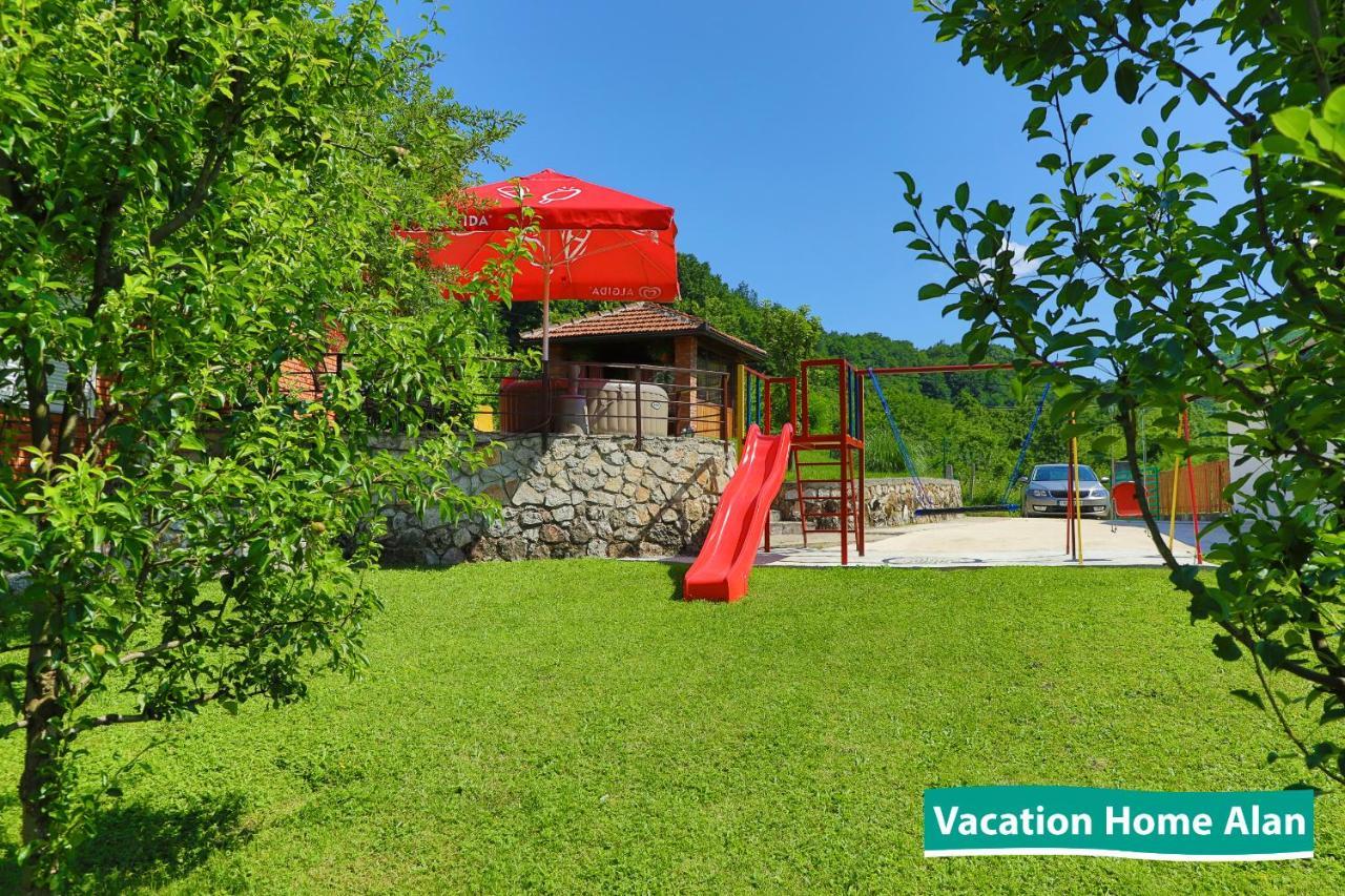 Vacation Home Alan 2 Kulen Vakuf Ngoại thất bức ảnh