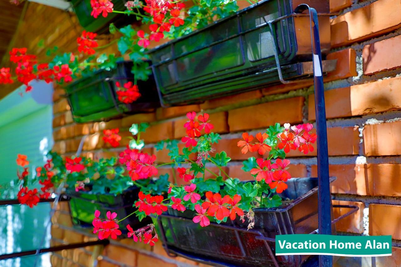 Vacation Home Alan 2 Kulen Vakuf Ngoại thất bức ảnh