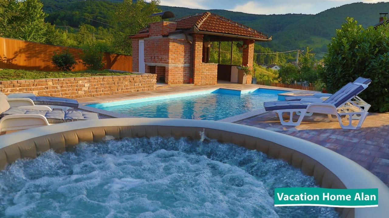 Vacation Home Alan 2 Kulen Vakuf Ngoại thất bức ảnh