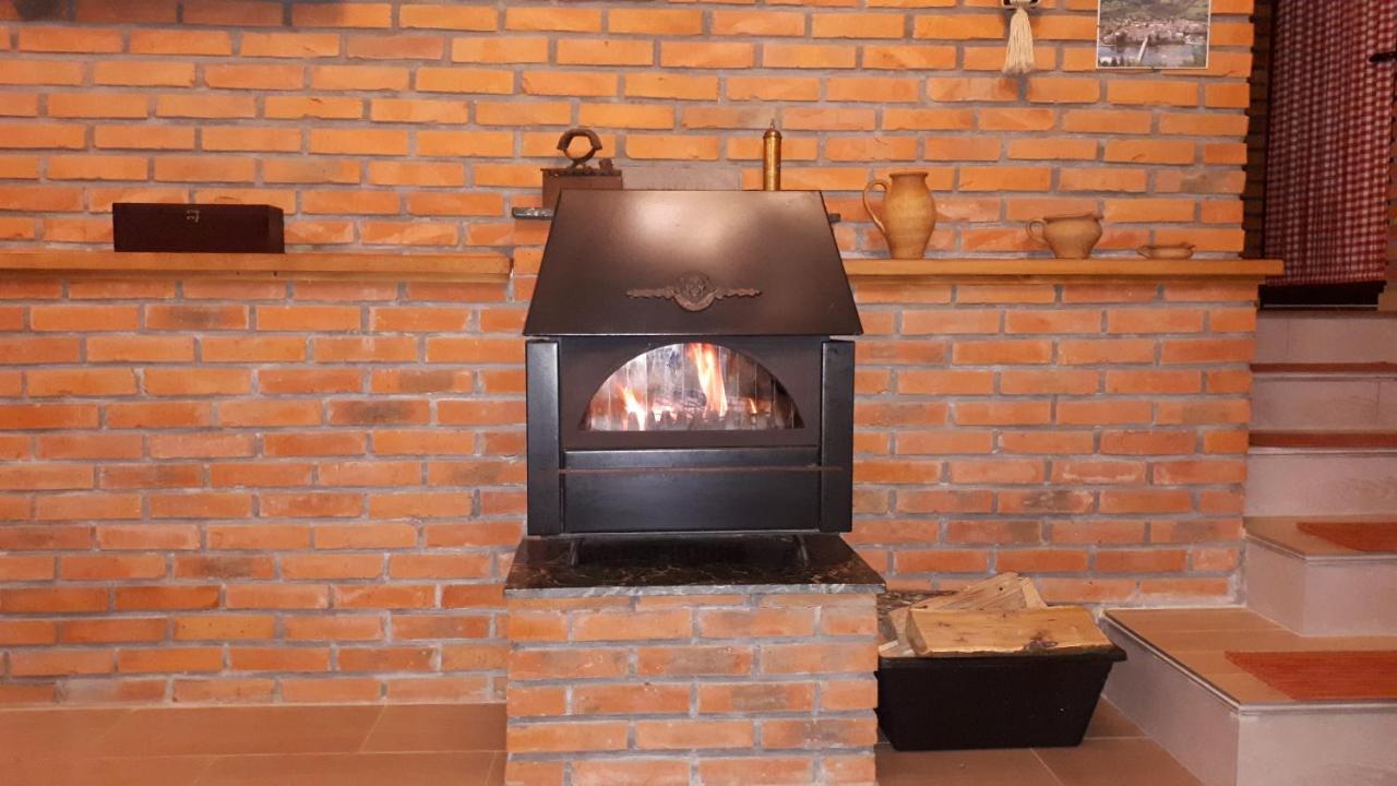 Vacation Home Alan 2 Kulen Vakuf Ngoại thất bức ảnh