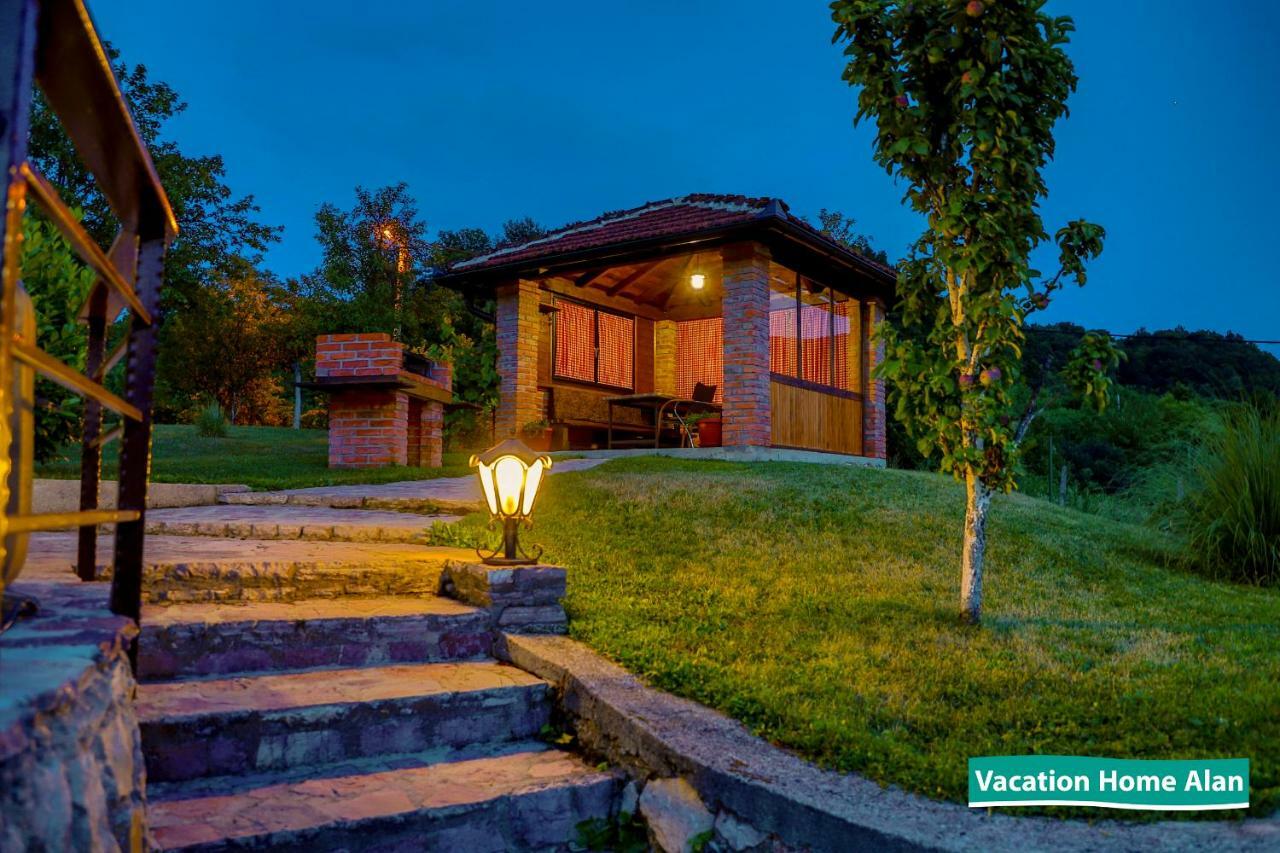 Vacation Home Alan 2 Kulen Vakuf Ngoại thất bức ảnh